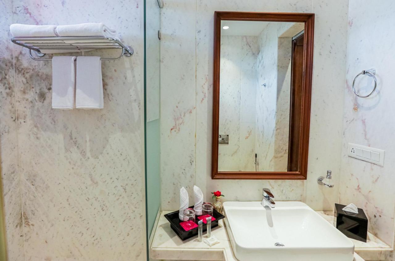 Gulab Kothi By Royal Orchid Hotels Limited Βαρανάσι Εξωτερικό φωτογραφία